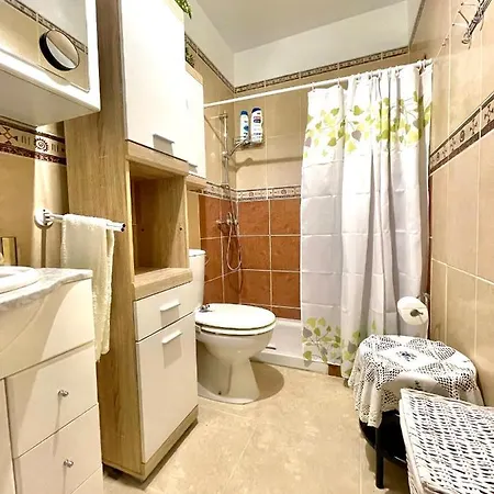Cosy With Rooftop Terrace And Wifi * Valle de San Lorenzo