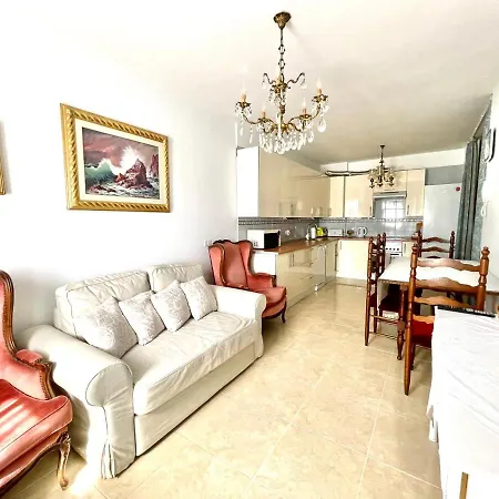 Cosy With Rooftop Terrace And Wifi Apartment *