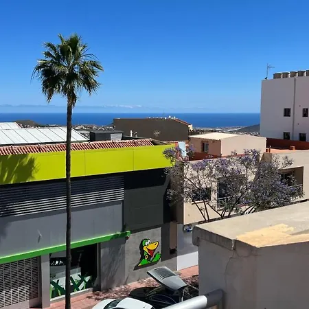 Apartment Cosy With Rooftop Terrace And Wifi Valle de San Lorenzo