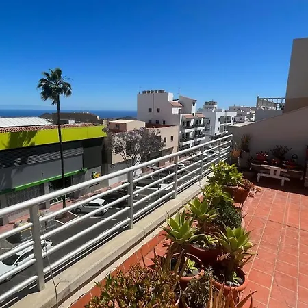 Cosy With Rooftop Terrace And Wifi Apartment Valle de San Lorenzo
