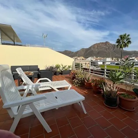 Cosy With Rooftop Terrace And Wifi Valle de San Lorenzo