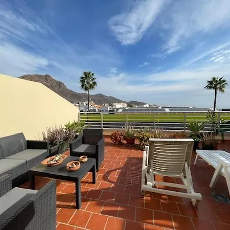 Cosy With Rooftop Terrace And Wifi * Valle de San Lorenzo